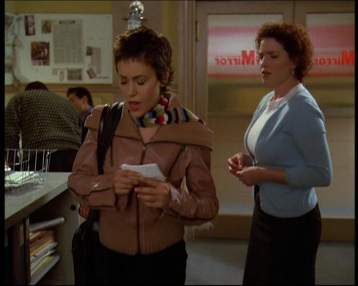 Charmed-Online-dot-615IDreamOfPhoebe0019.jpg