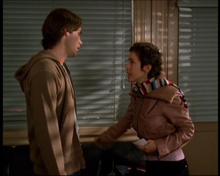 Charmed-Online-dot-615IDreamOfPhoebe0030.jpg