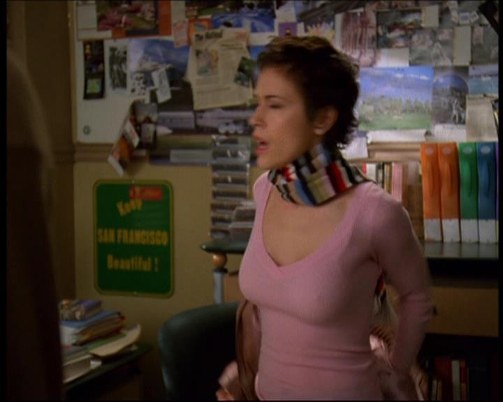 Charmed-Online-dot-615IDreamOfPhoebe0039.jpg