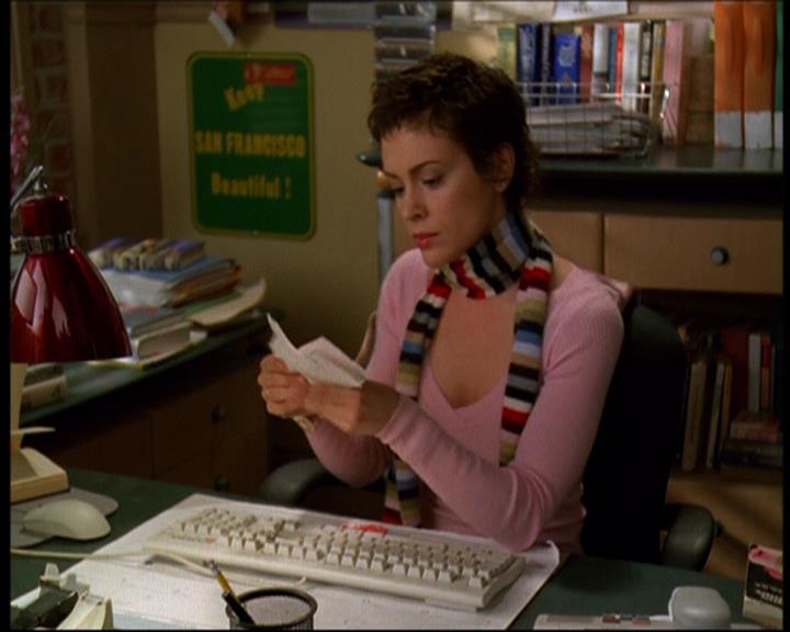 Charmed-Online-dot-615IDreamOfPhoebe0055.jpg