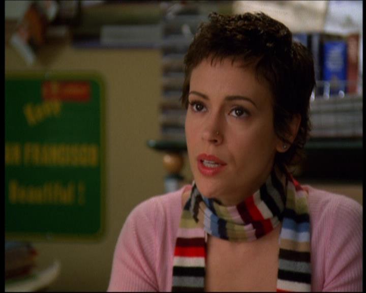Charmed-Online-dot-615IDreamOfPhoebe0062.jpg