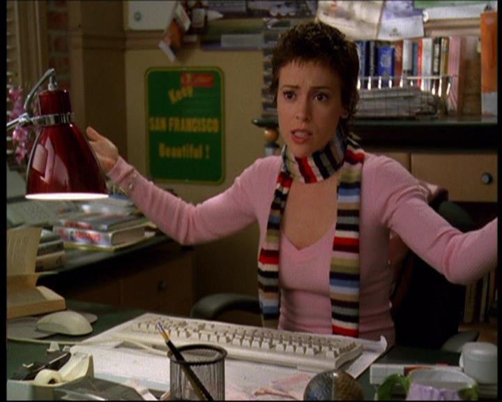 Charmed-Online-dot-615IDreamOfPhoebe0114.jpg