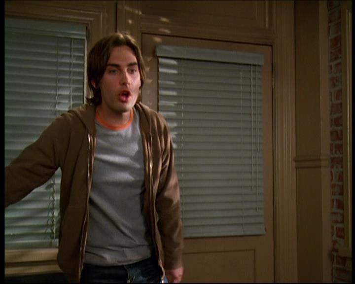 Charmed-Online-dot-615IDreamOfPhoebe0124.jpg
