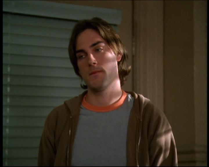 Charmed-Online-dot-615IDreamOfPhoebe0129.jpg