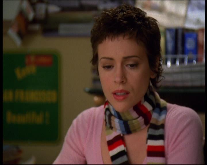Charmed-Online-dot-615IDreamOfPhoebe0134.jpg