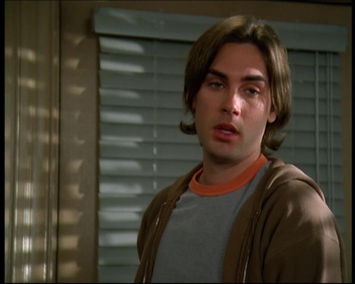 Charmed-Online-dot-615IDreamOfPhoebe0136.jpg