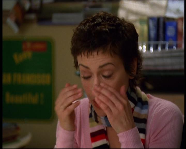 Charmed-Online-dot-615IDreamOfPhoebe0138.jpg