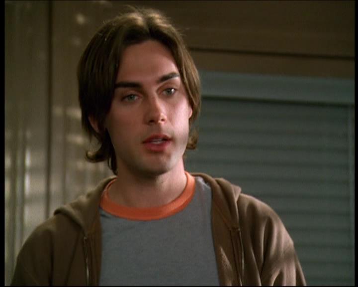 Charmed-Online-dot-615IDreamOfPhoebe0141.jpg