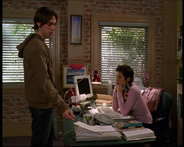 Charmed-Online-dot-615IDreamOfPhoebe0145.jpg