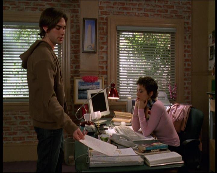 Charmed-Online-dot-615IDreamOfPhoebe0146.jpg