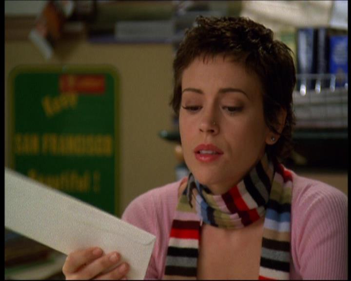 Charmed-Online-dot-615IDreamOfPhoebe0163.jpg