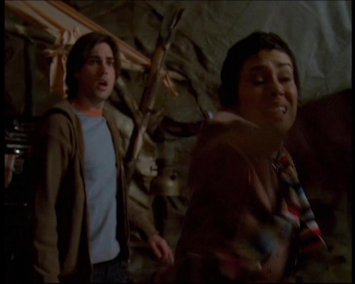 Charmed-Online-dot-615IDreamOfPhoebe0191.jpg