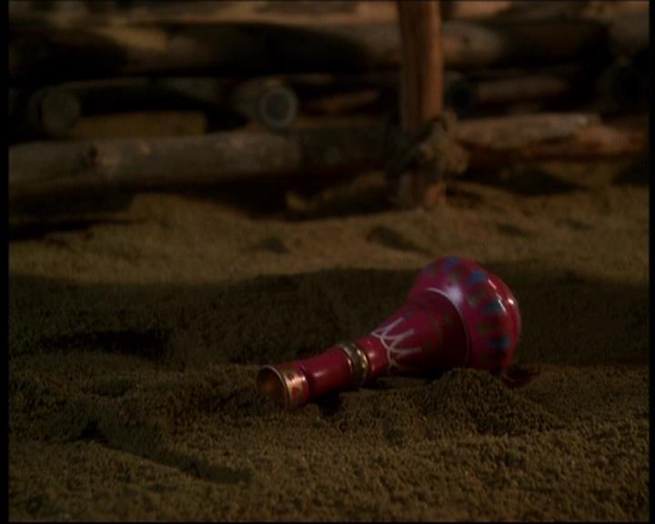 Charmed-Online-dot-615IDreamOfPhoebe0201.jpg