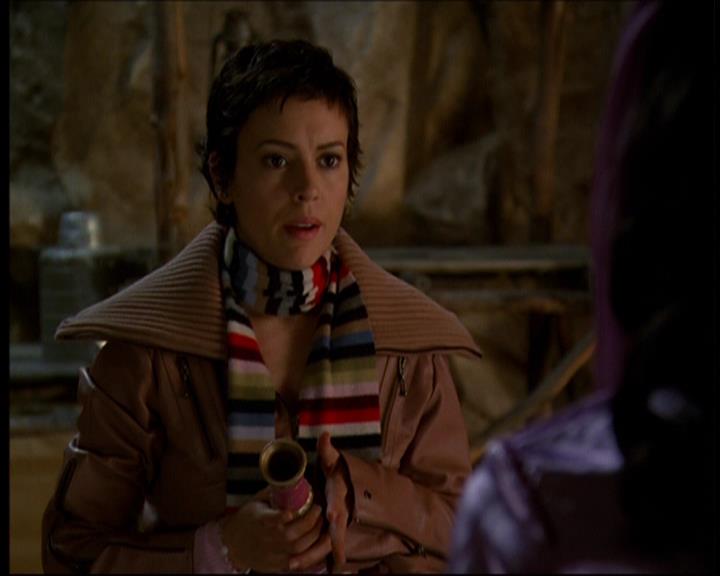 Charmed-Online-dot-615IDreamOfPhoebe0225.jpg