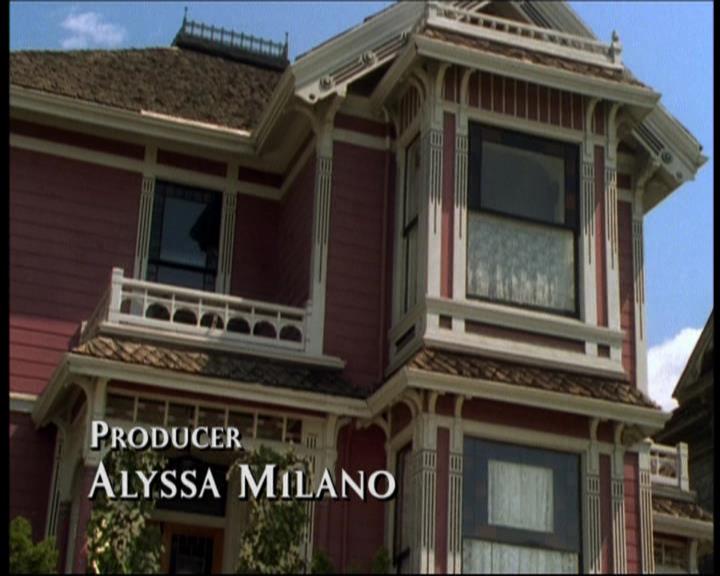Charmed-Online-dot-615IDreamOfPhoebe0308.jpg