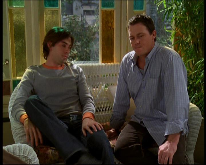 Charmed-Online-dot-615IDreamOfPhoebe0334.jpg