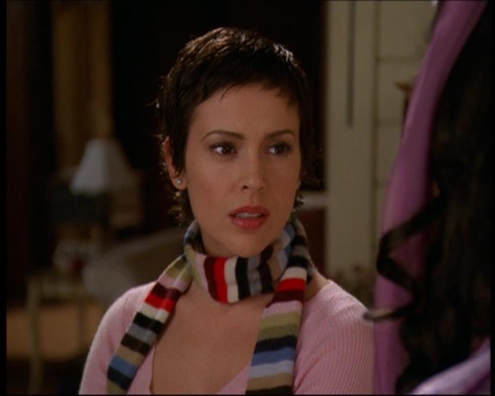 Charmed-Online-dot-615IDreamOfPhoebe0340.jpg