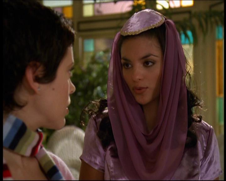 Charmed-Online-dot-615IDreamOfPhoebe0341.jpg