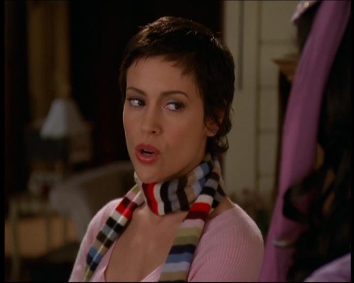 Charmed-Online-dot-615IDreamOfPhoebe0356.jpg