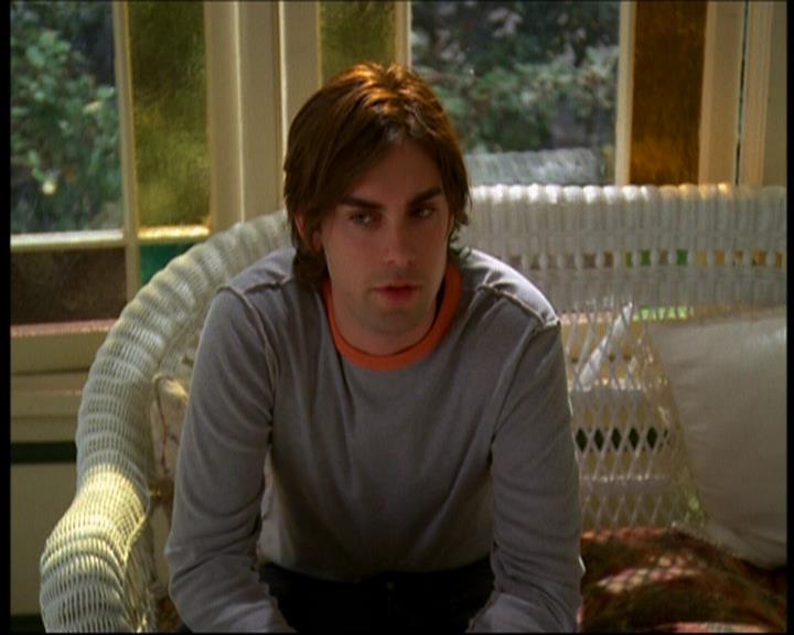 Charmed-Online-dot-615IDreamOfPhoebe0366.jpg