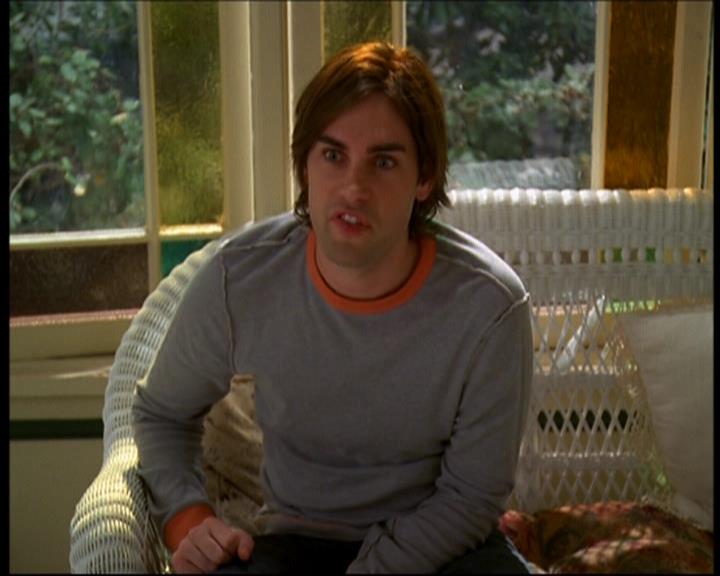 Charmed-Online-dot-615IDreamOfPhoebe0371.jpg