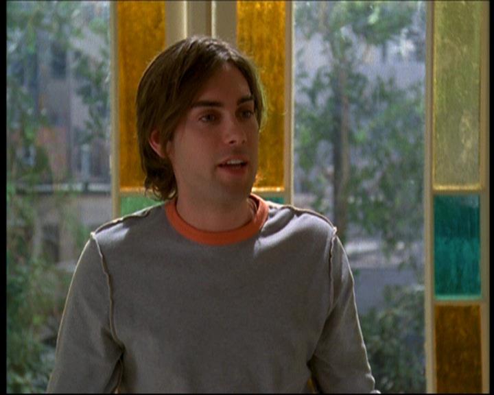 Charmed-Online-dot-615IDreamOfPhoebe0383.jpg