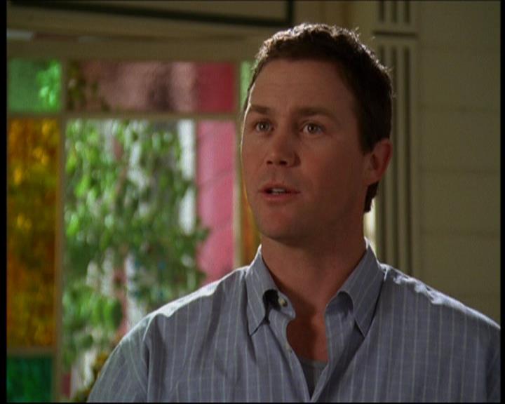 Charmed-Online-dot-615IDreamOfPhoebe0401.jpg