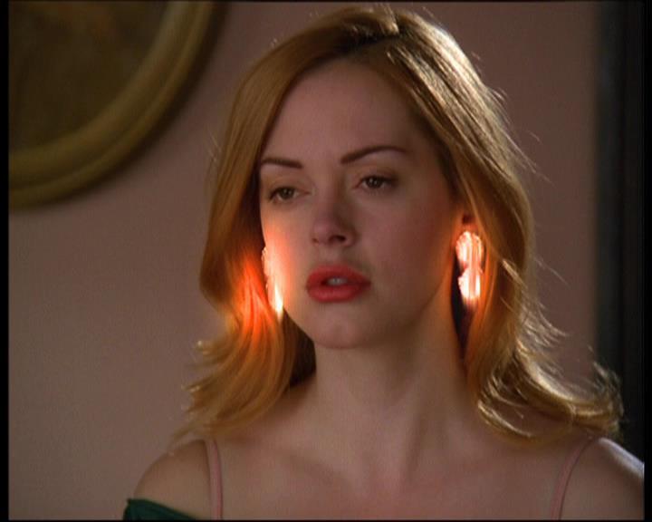 Charmed-Online-dot-615IDreamOfPhoebe0451.jpg