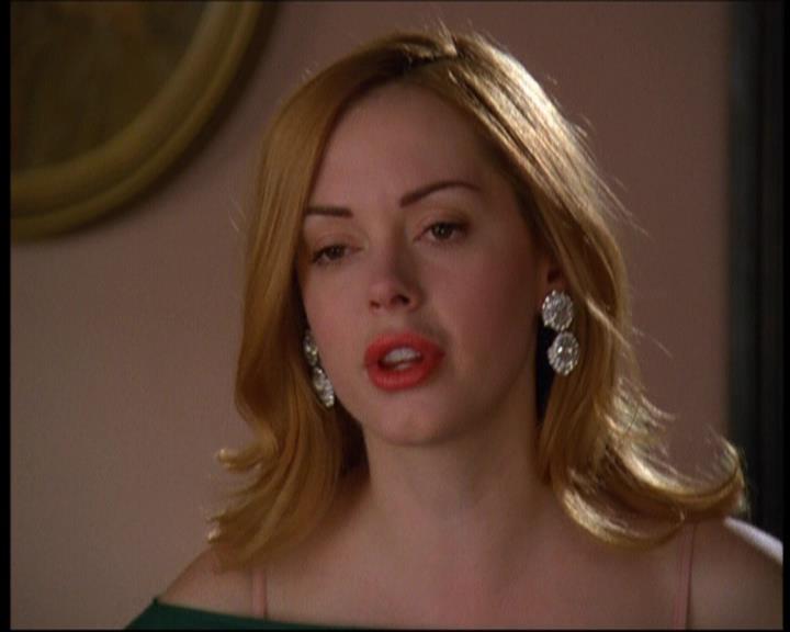 Charmed-Online-dot-615IDreamOfPhoebe0458.jpg