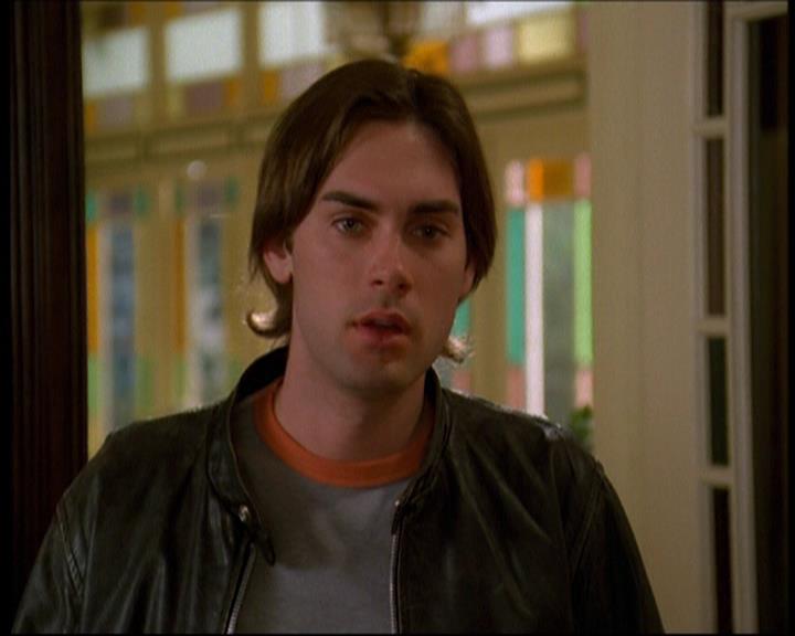 Charmed-Online-dot-615IDreamOfPhoebe0487.jpg