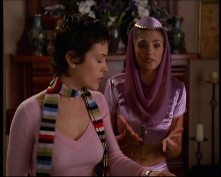 Charmed-Online-dot-615IDreamOfPhoebe0492.jpg