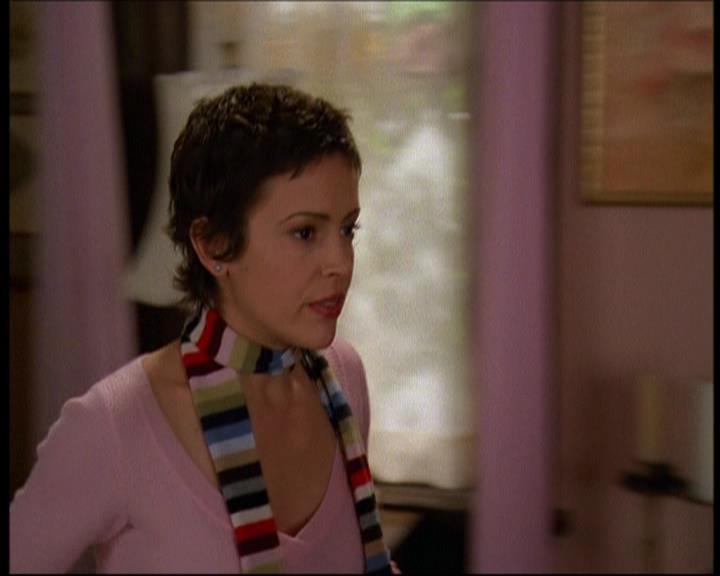 Charmed-Online-dot-615IDreamOfPhoebe0544.jpg