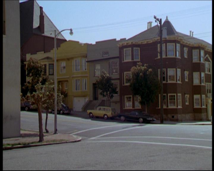 Charmed-Online-dot-615IDreamOfPhoebe0550.jpg