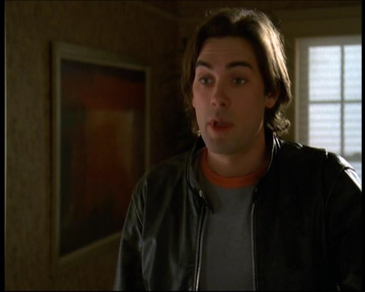 Charmed-Online-dot-615IDreamOfPhoebe0573.jpg