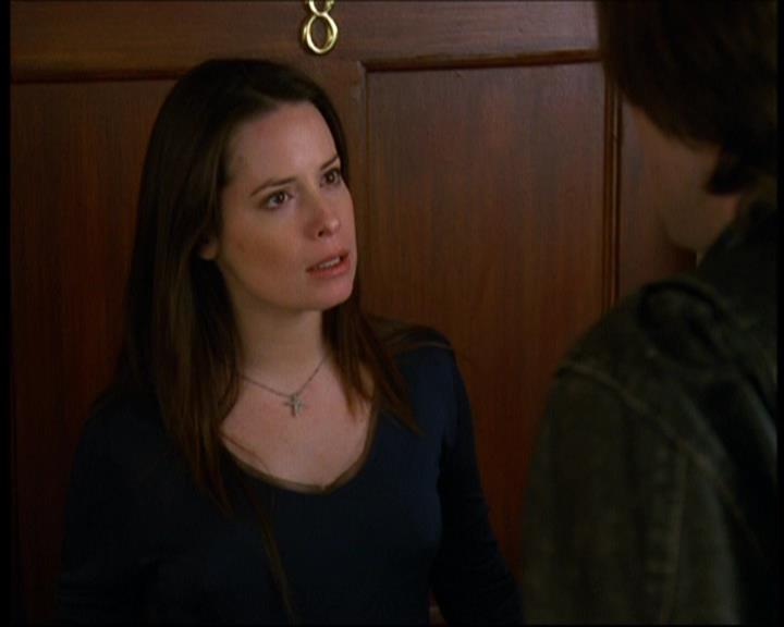 Charmed-Online-dot-615IDreamOfPhoebe0607.jpg
