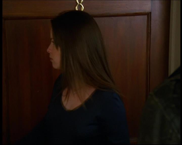 Charmed-Online-dot-615IDreamOfPhoebe0616.jpg