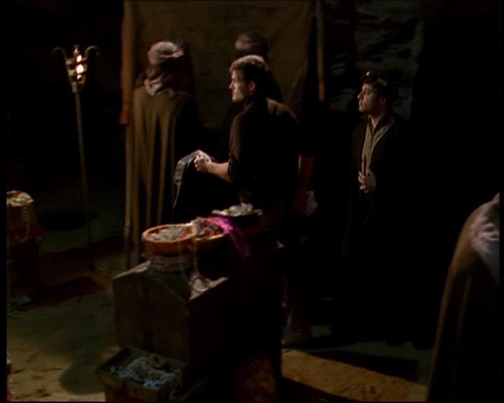Charmed-Online-dot-615IDreamOfPhoebe0629.jpg