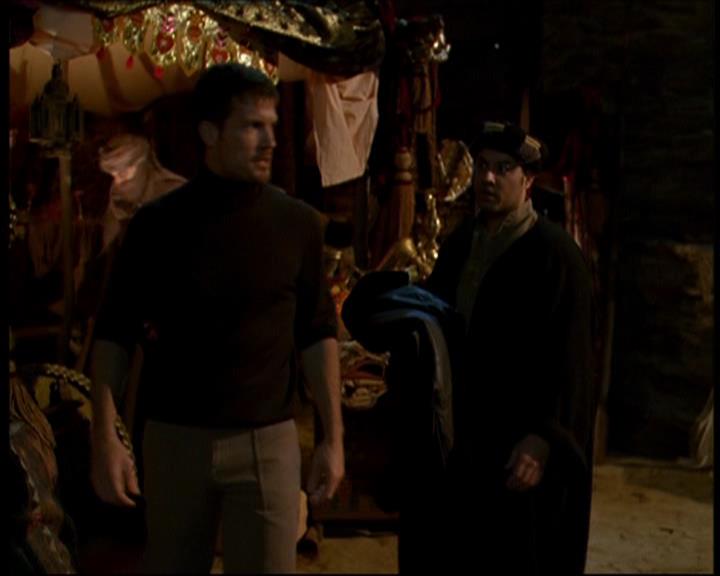 Charmed-Online-dot-615IDreamOfPhoebe0638.jpg