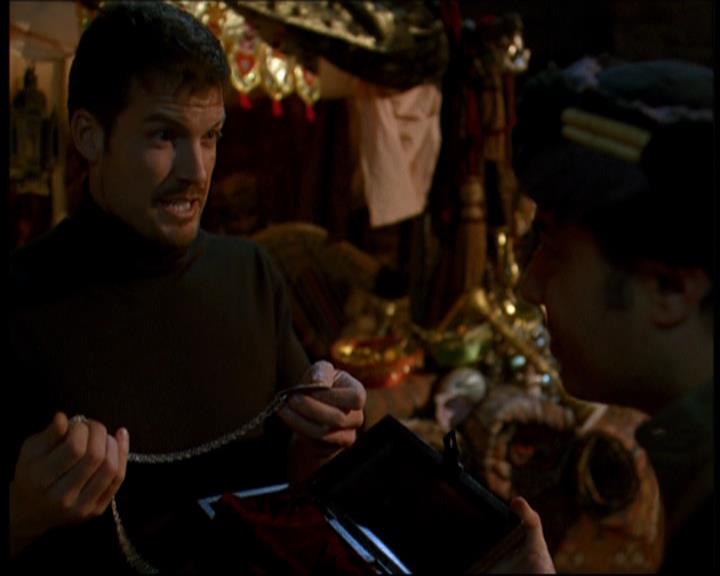 Charmed-Online-dot-615IDreamOfPhoebe0652.jpg