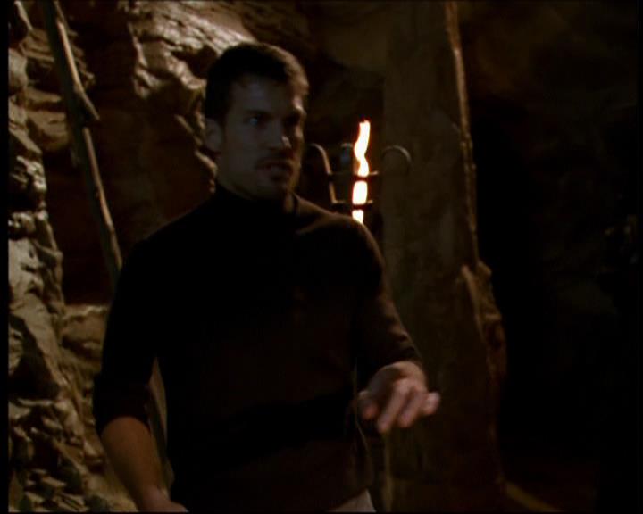Charmed-Online-dot-615IDreamOfPhoebe0663.jpg