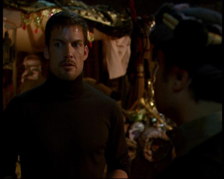 Charmed-Online-dot-615IDreamOfPhoebe0670.jpg