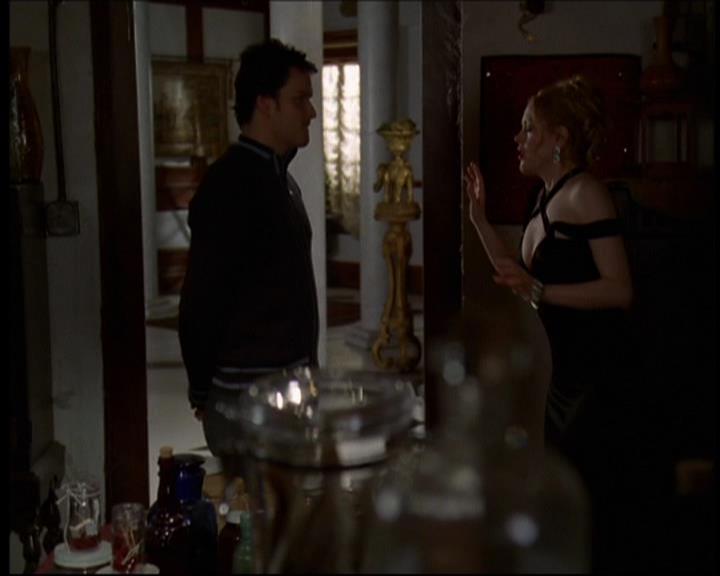 Charmed-Online-dot-615IDreamOfPhoebe0686.jpg