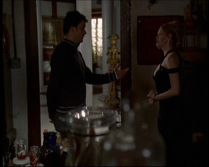 Charmed-Online-dot-615IDreamOfPhoebe0697.jpg