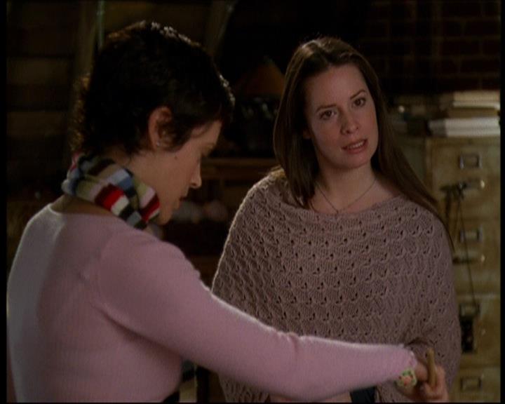Charmed-Online-dot-615IDreamOfPhoebe0810.jpg