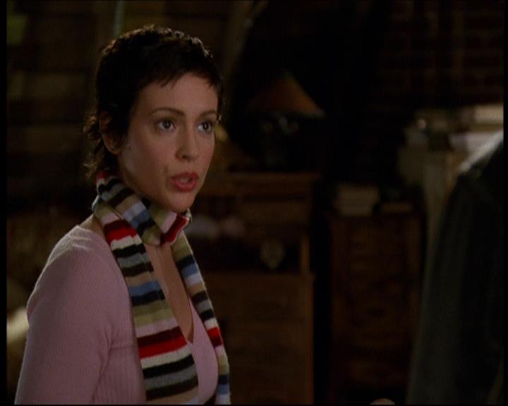 Charmed-Online-dot-615IDreamOfPhoebe0852.jpg