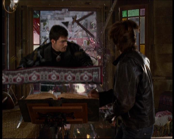 Charmed-Online-dot-615IDreamOfPhoebe0863.jpg