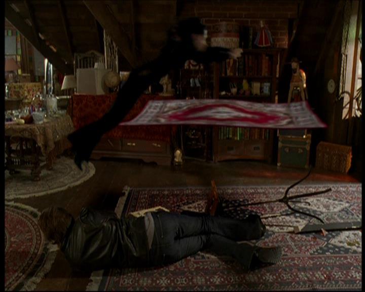 Charmed-Online-dot-615IDreamOfPhoebe0891.jpg