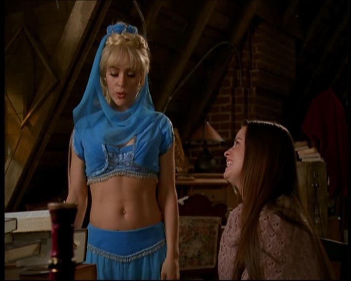 Charmed-Online-dot-615IDreamOfPhoebe0943.jpg