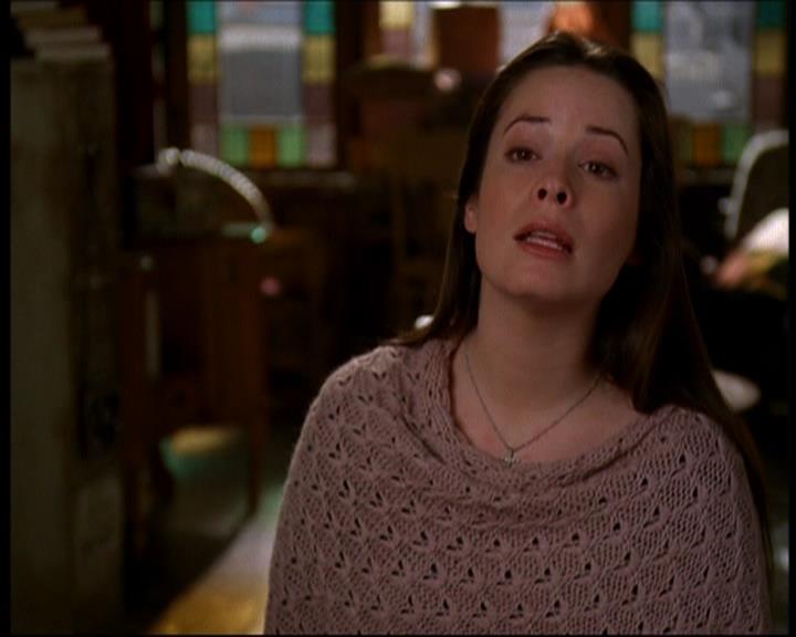Charmed-Online-dot-615IDreamOfPhoebe0961.jpg