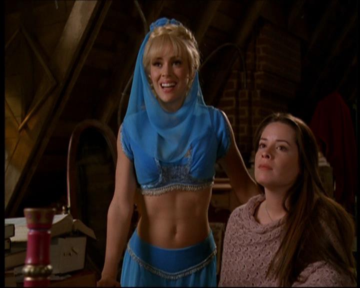 Charmed-Online-dot-615IDreamOfPhoebe0966.jpg